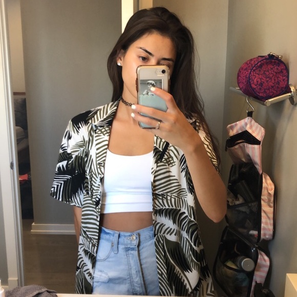 Meet the Posher - Picture 4 of 5